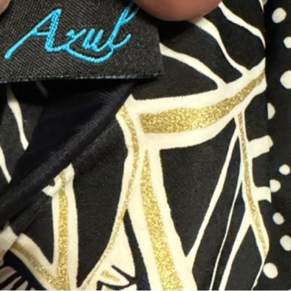Azul Tankini Bathing‎ Suit Top - Picture 6 of 7